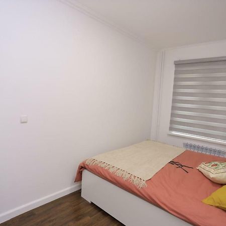 Luxury 2 Bedrooms Apartment Walking Distance From Gur-Emir Samarkand Luaran gambar