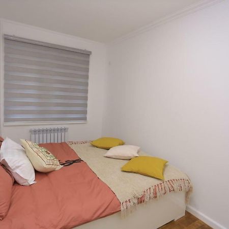 Luxury 2 Bedrooms Apartment Walking Distance From Gur-Emir Samarkand Luaran gambar