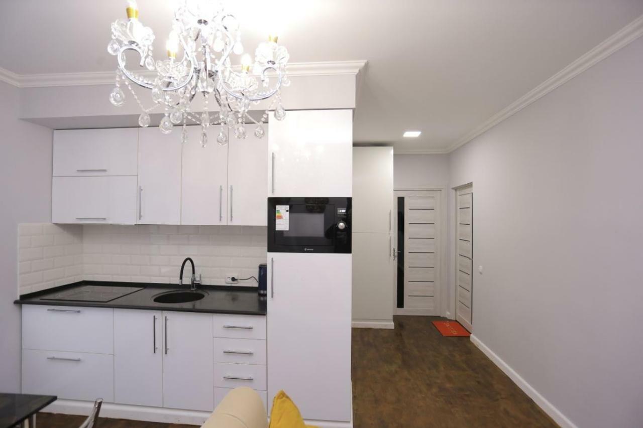 Luxury 2 Bedrooms Apartment Walking Distance From Gur-Emir Samarkand Luaran gambar